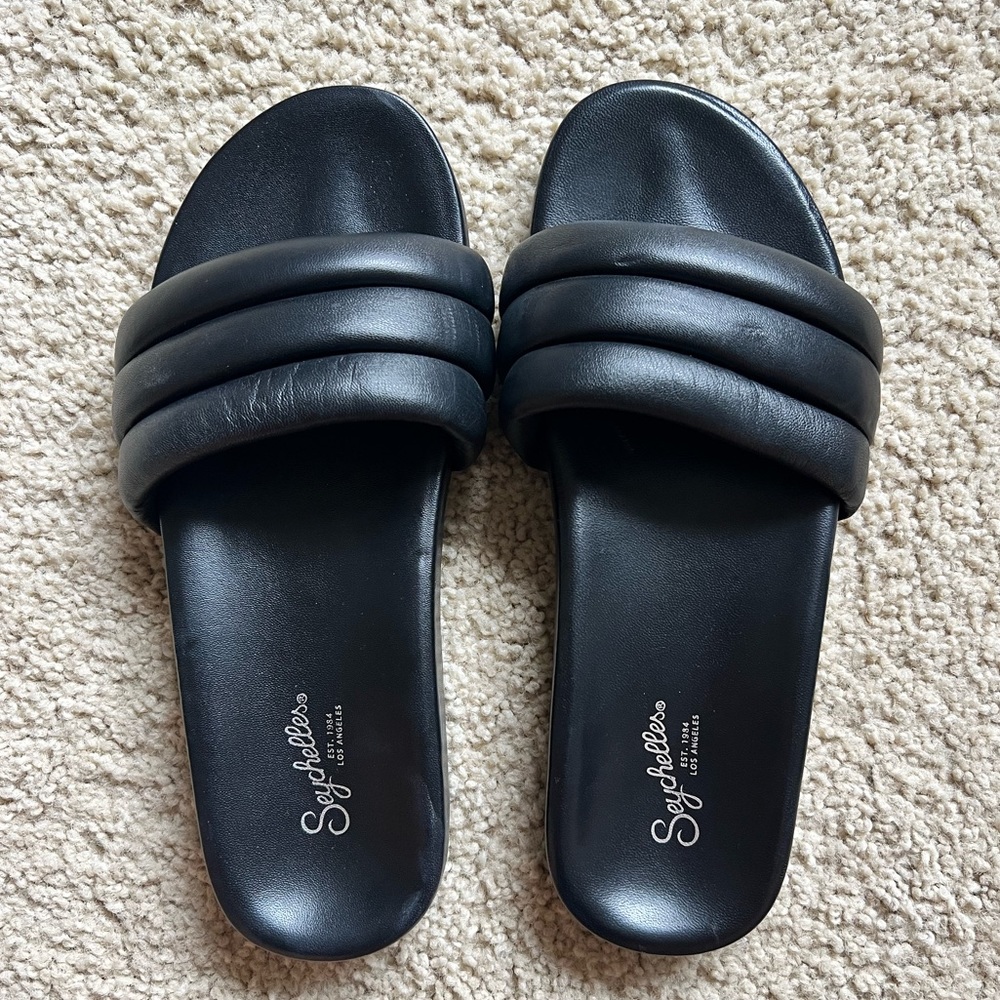 Seychelles Low Key Classic Slide - NEW (no tags)